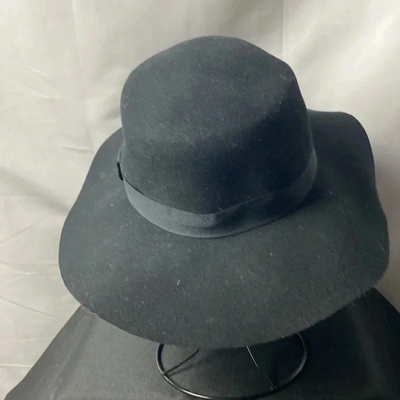 H&M DIVIDED WOMENS BLACK 100% WOOL HAT BLACK RIBBON BAND  GOOD CLEAN CONDITION - Picture 3 of 10